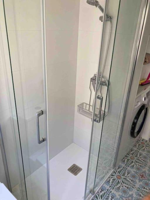 Piso Centrico Con Garaje Privado Gratis Appartement Santander Buitenkant foto